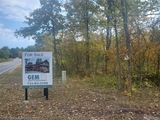 5700 Seven Mile Road, Salem Twp, MI 48178