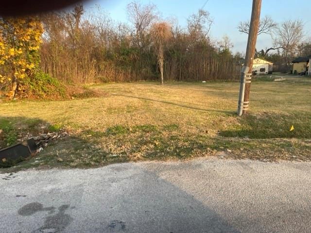 5810 Wipprecht Street, Houston, TX 77026