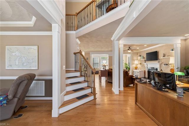 1228 Rosebud LN, Chesapeake, VA 23322