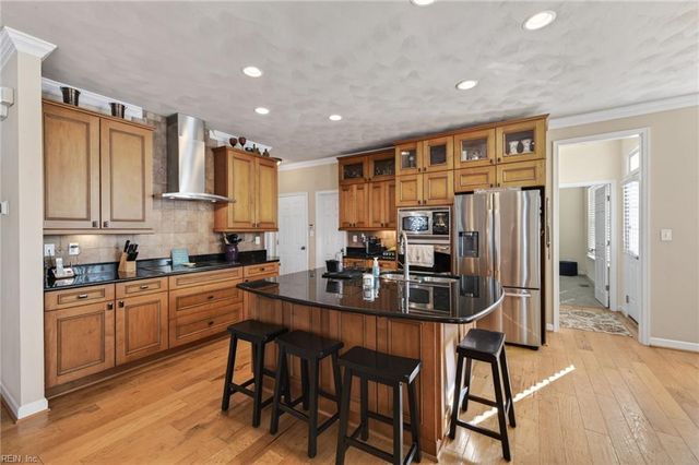 1228 Rosebud LN, Chesapeake, VA 23322