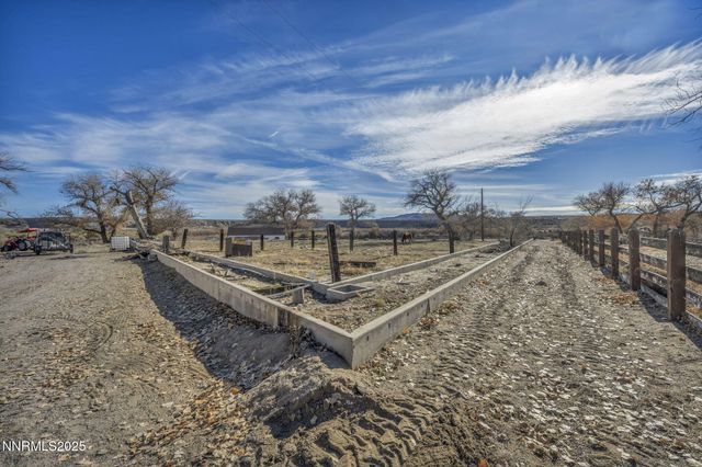 15533 Fisherman Road, Fallon, NV 89406