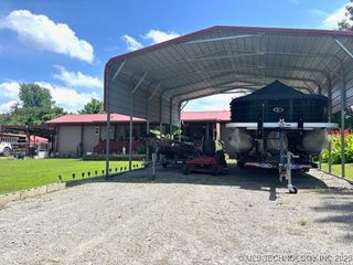60 Wildflower, Eufaula, OK 74432