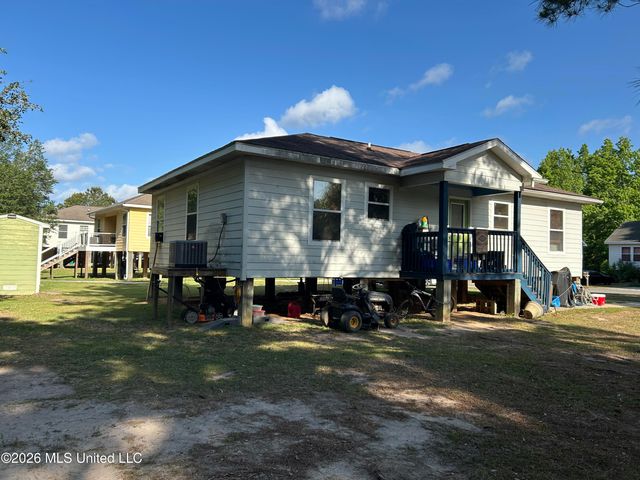 9 Thrivent Lane, Long Beach, MS 39560
