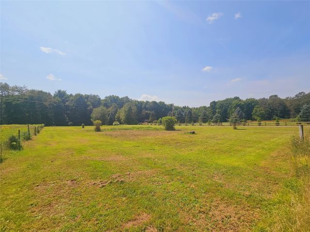 26052 MISTY MEADOWS, Edinboro, PA 16412