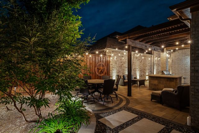 2217 6th Avenue, Flower Mound, TX 75028