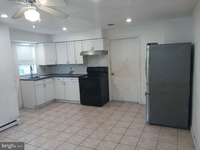 792 PAULSBORO RD, Swedesboro, NJ 08085