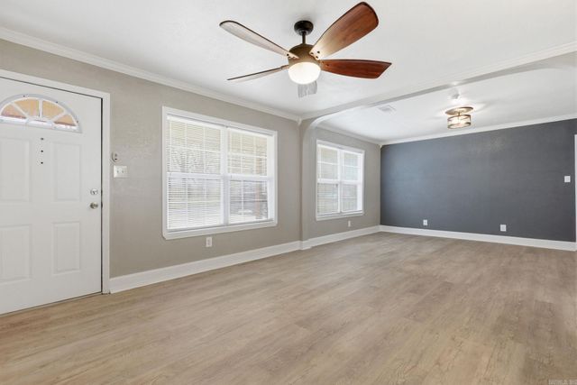 4010 W 17th Avenue, Pine Bluff, AR 71603