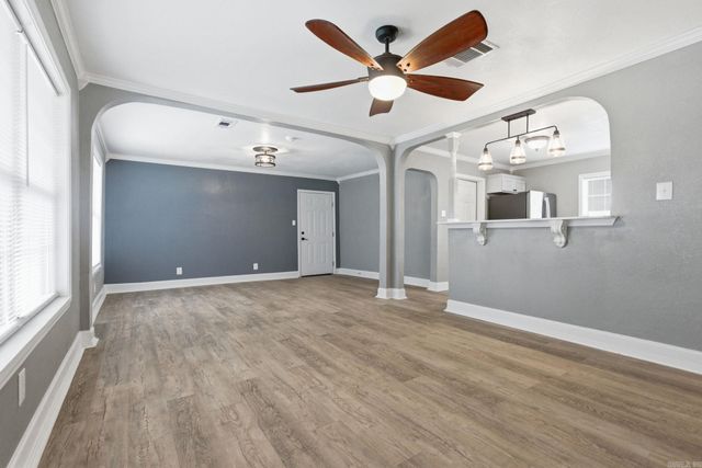 4010 W 17th Avenue, Pine Bluff, AR 71603