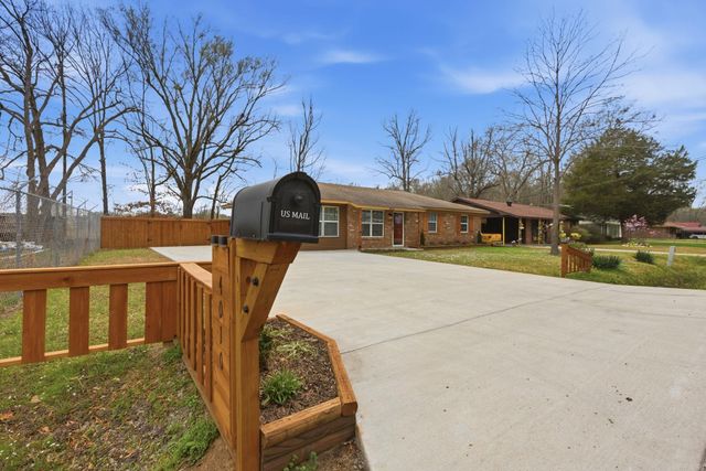 4010 W 17th Avenue, Pine Bluff, AR 71603