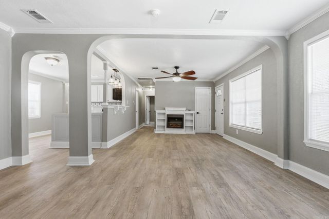 4010 W 17th Avenue, Pine Bluff, AR 71603