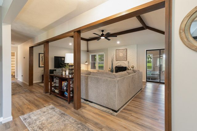 4845 S Ash Avenue, Springfield, MO 65804