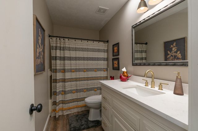 4845 S Ash Avenue, Springfield, MO 65804