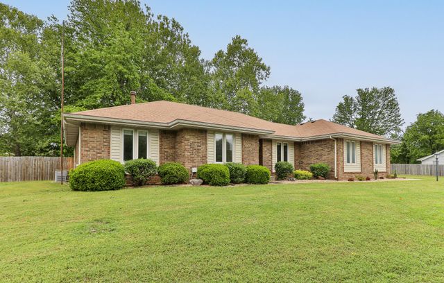 4845 S Ash Avenue, Springfield, MO 65804