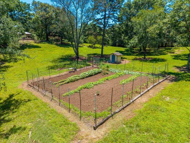 393 Grandstaff Drive, Hot Springs, AR 71913