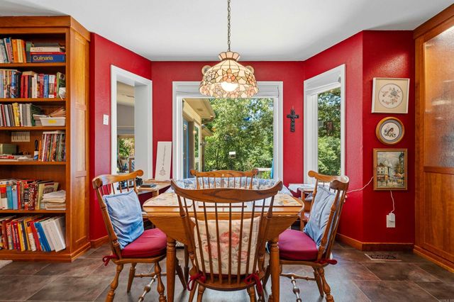 393 Grandstaff Drive, Hot Springs, AR 71913