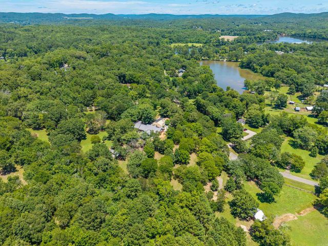 393 Grandstaff Drive, Hot Springs, AR 71913