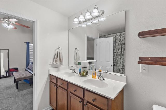 3869 Field Sedge Drive, Winston-salem, NC 27107