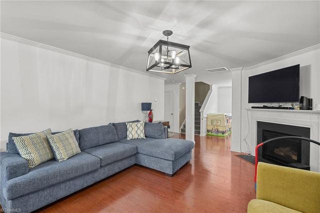 3869 Field Sedge Drive, Winston-salem, NC 27107