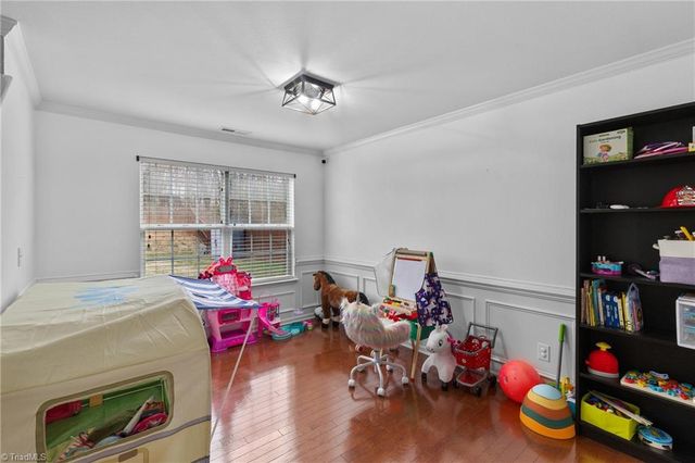 3869 Field Sedge Drive, Winston-salem, NC 27107