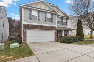 3869 Field Sedge Drive, Winston-salem, NC 27107