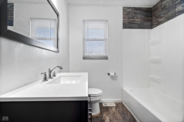 6629 E 45th Street, Indianapolis, IN 46226