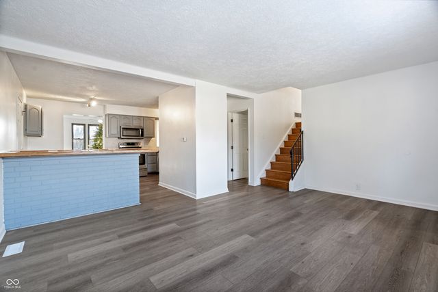 6629 E 45th Street, Indianapolis, IN 46226