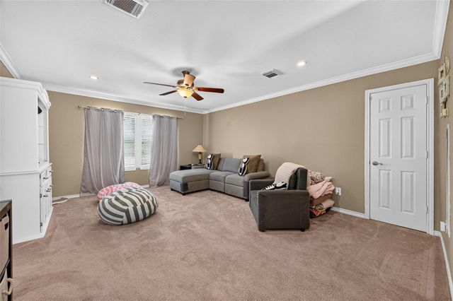 4220 County Road 203, Liverpool, TX 77577