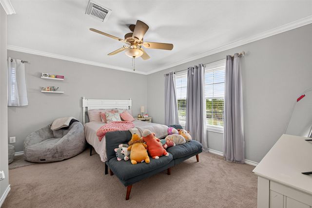4220 County Road 203, Liverpool, TX 77577