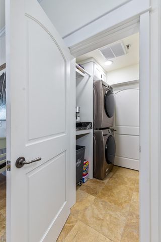 57425 E Highway 125 2013 and 2013A, Monkey Island, OK 74331