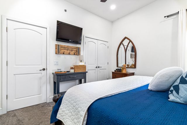 57425 E Highway 125 2013 and 2013A, Monkey Island, OK 74331