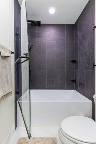 57425 E Highway 125 2013 and 2013A, Monkey Island, OK 74331