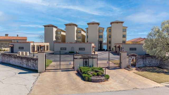 57425 E Highway 125 2013 and 2013A, Monkey Island, OK 74331