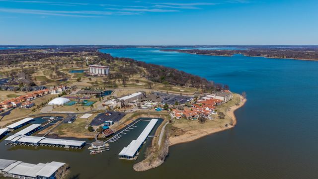 57425 E Highway 125 2013 and 2013A, Monkey Island, OK 74331