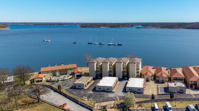 57425 E Highway 125 2013 and 2013A, Monkey Island, OK 74331