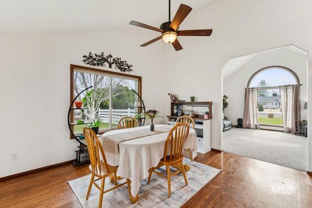 710 Keogh Ln, Caldwell, ID 83607