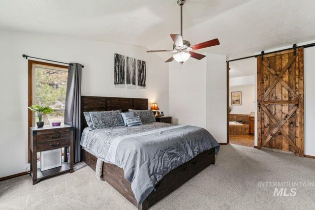 710 Keogh Ln, Caldwell, ID 83607