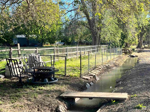 710 Keogh Ln, Caldwell, ID 83607
