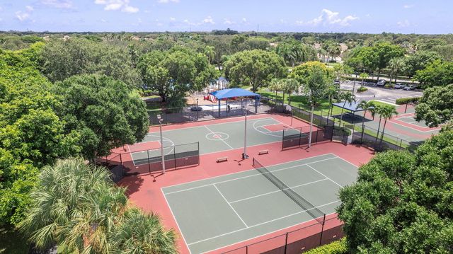 8207 White Rock Circle, Boynton Beach, FL 33436