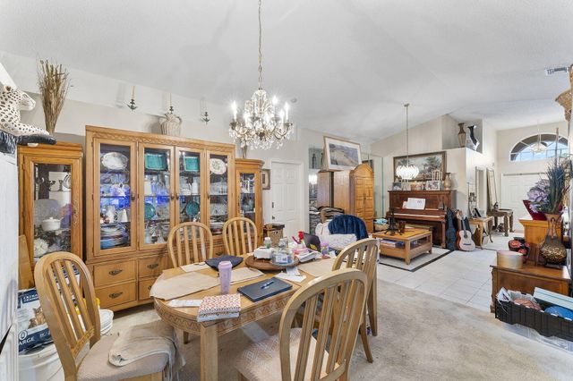 8207 White Rock Circle, Boynton Beach, FL 33436