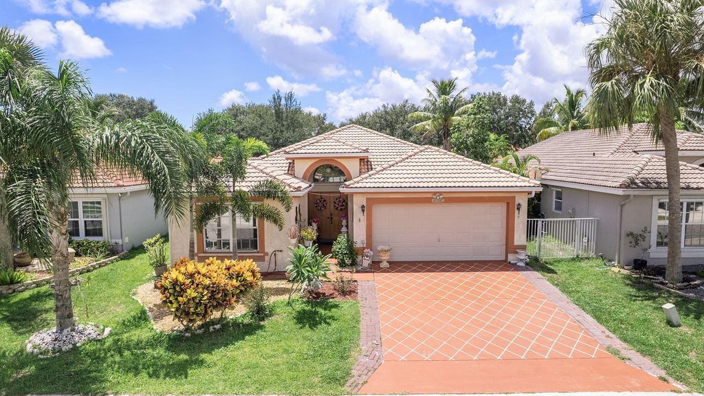 8207 White Rock Circle, Boynton Beach, FL 33436