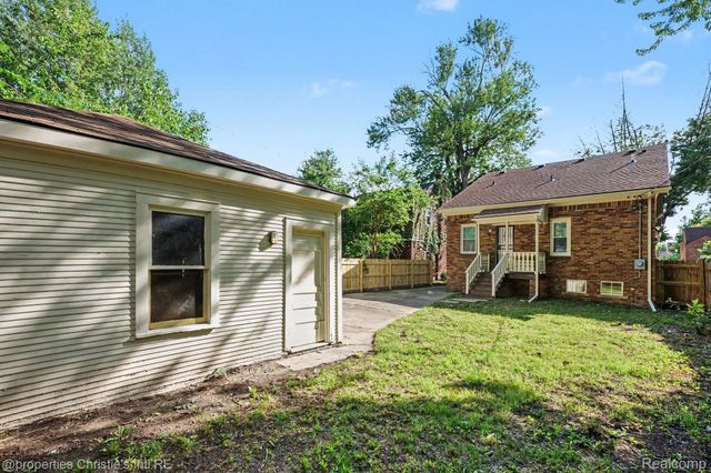 5984 Kensington Avenue, Detroit, MI 48224