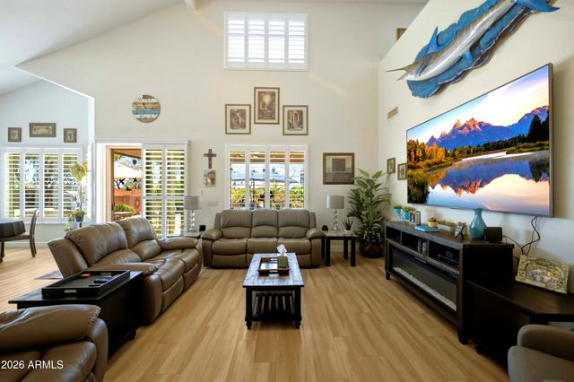 69 E SHIRE Court, San Tan Valley, AZ 85143