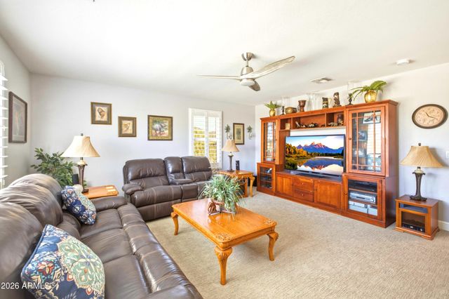 69 E SHIRE Court, San Tan Valley, AZ 85143