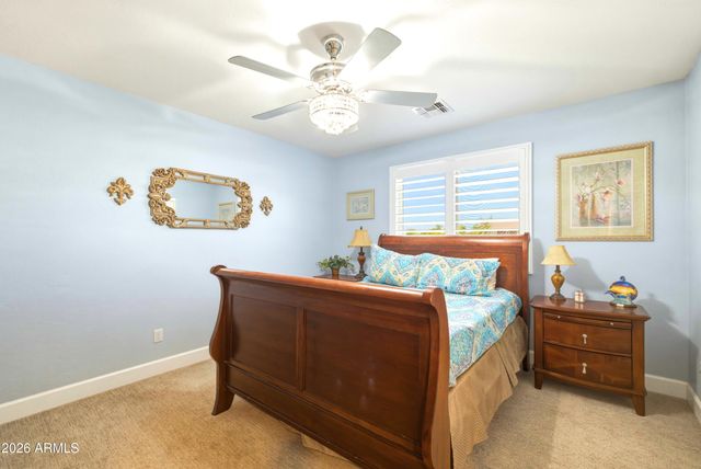 69 E SHIRE Court, San Tan Valley, AZ 85143