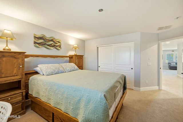 69 E SHIRE Court, San Tan Valley, AZ 85143