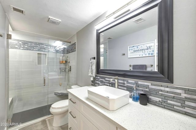 69 E SHIRE Court, San Tan Valley, AZ 85143