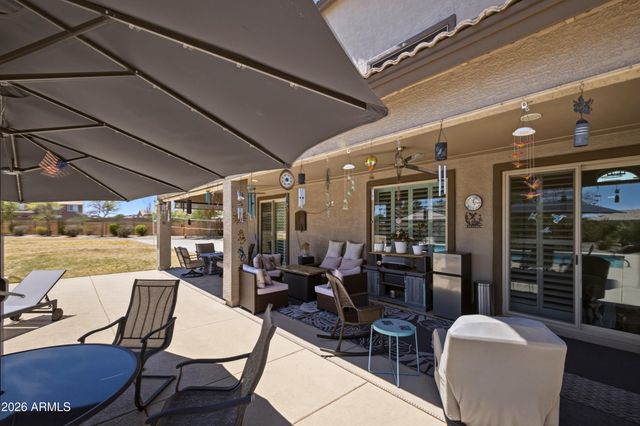 69 E SHIRE Court, San Tan Valley, AZ 85143