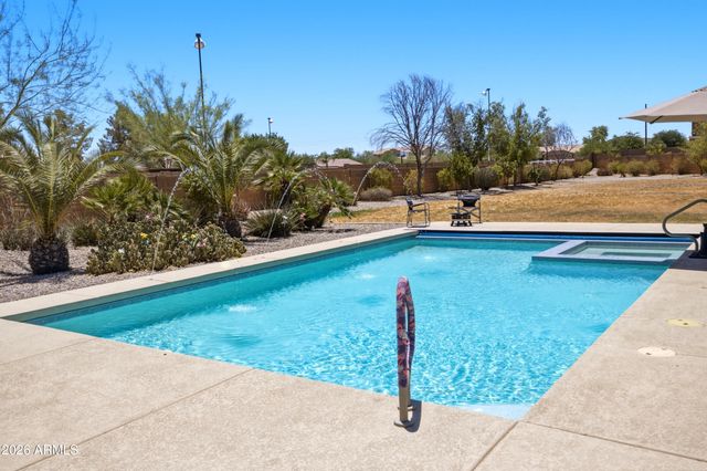 69 E SHIRE Court, San Tan Valley, AZ 85143