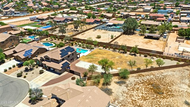 69 E SHIRE Court, San Tan Valley, AZ 85143