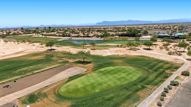 69 E SHIRE Court, San Tan Valley, AZ 85143